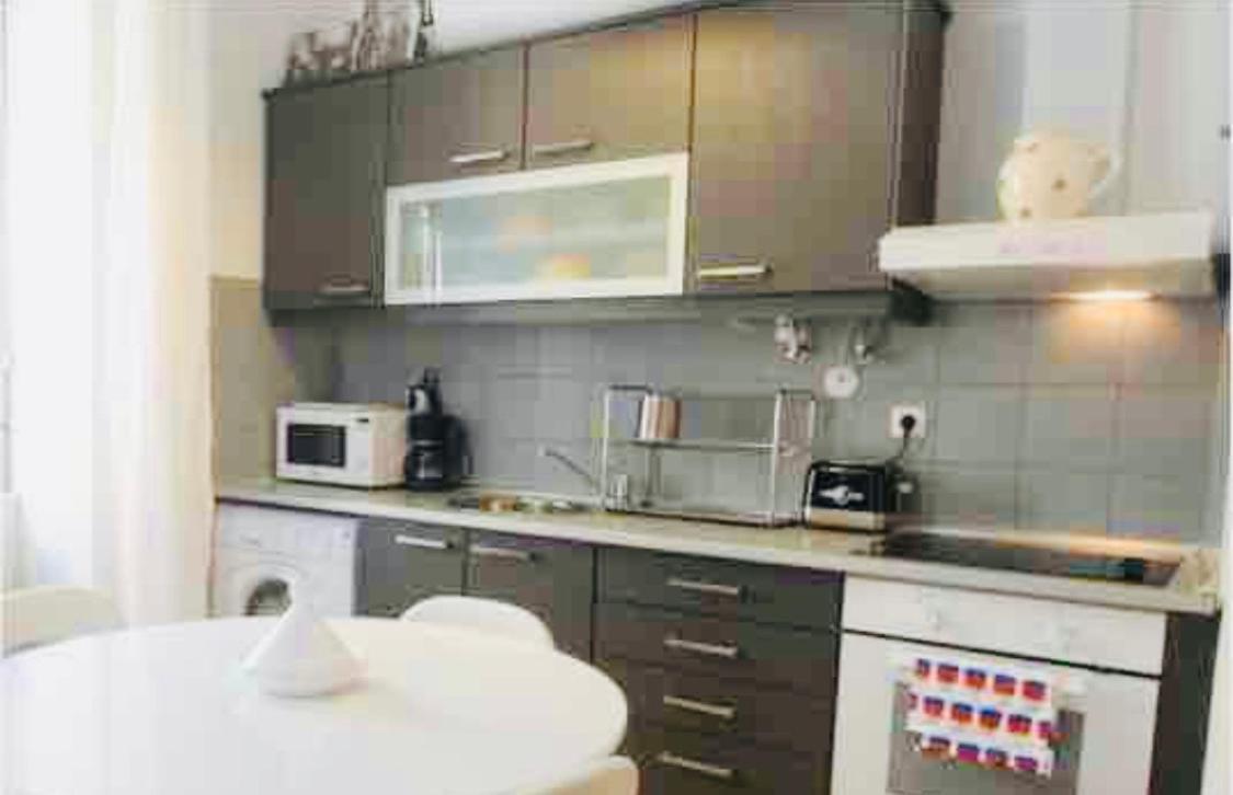 Mouraria Deluxe Apartments ลิสบอน ภายนอก รูปภาพ